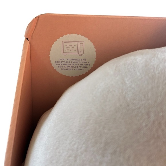 Squeezy Peezy Microwavable Hottie by Yes Studio - Cute & Cuddly Companion - Picture 3 of 4